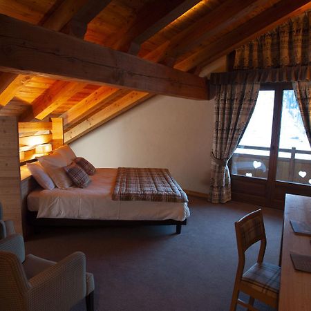 La Madonnina Del Gran Paradiso Wellness Hotel Cogne Luaran gambar