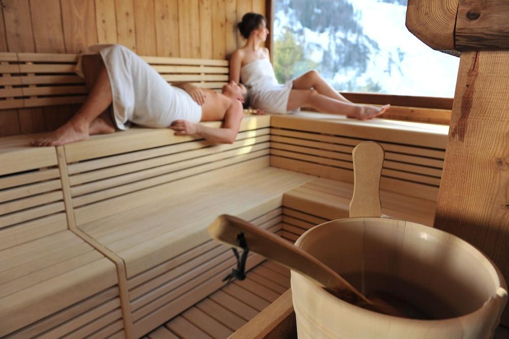La Madonnina Del Gran Paradiso Wellness Hotel Cogne Luaran gambar