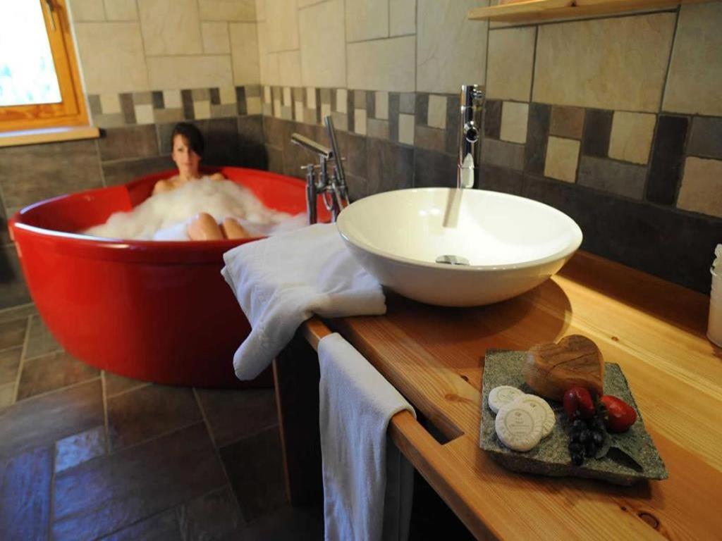 La Madonnina Del Gran Paradiso Wellness Hotel Cogne Luaran gambar