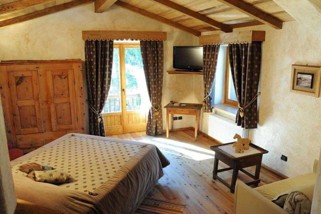 La Madonnina Del Gran Paradiso Wellness Hotel Cogne Luaran gambar