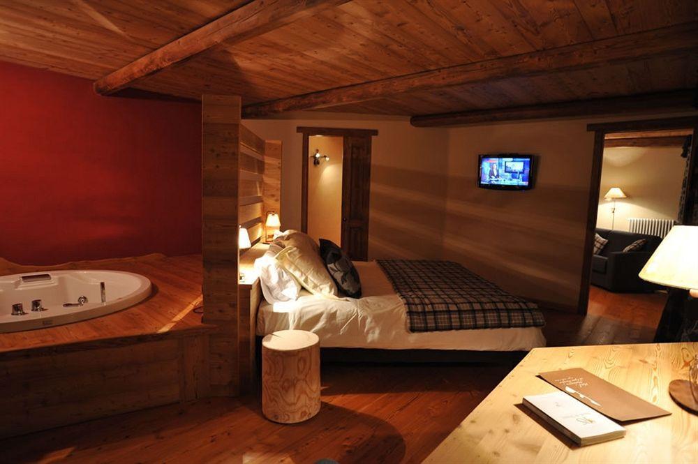 La Madonnina Del Gran Paradiso Wellness Hotel Cogne Luaran gambar