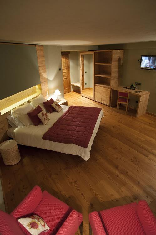 La Madonnina Del Gran Paradiso Wellness Hotel Cogne Luaran gambar