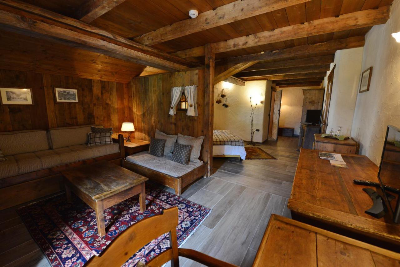 La Madonnina Del Gran Paradiso Wellness Hotel Cogne Luaran gambar